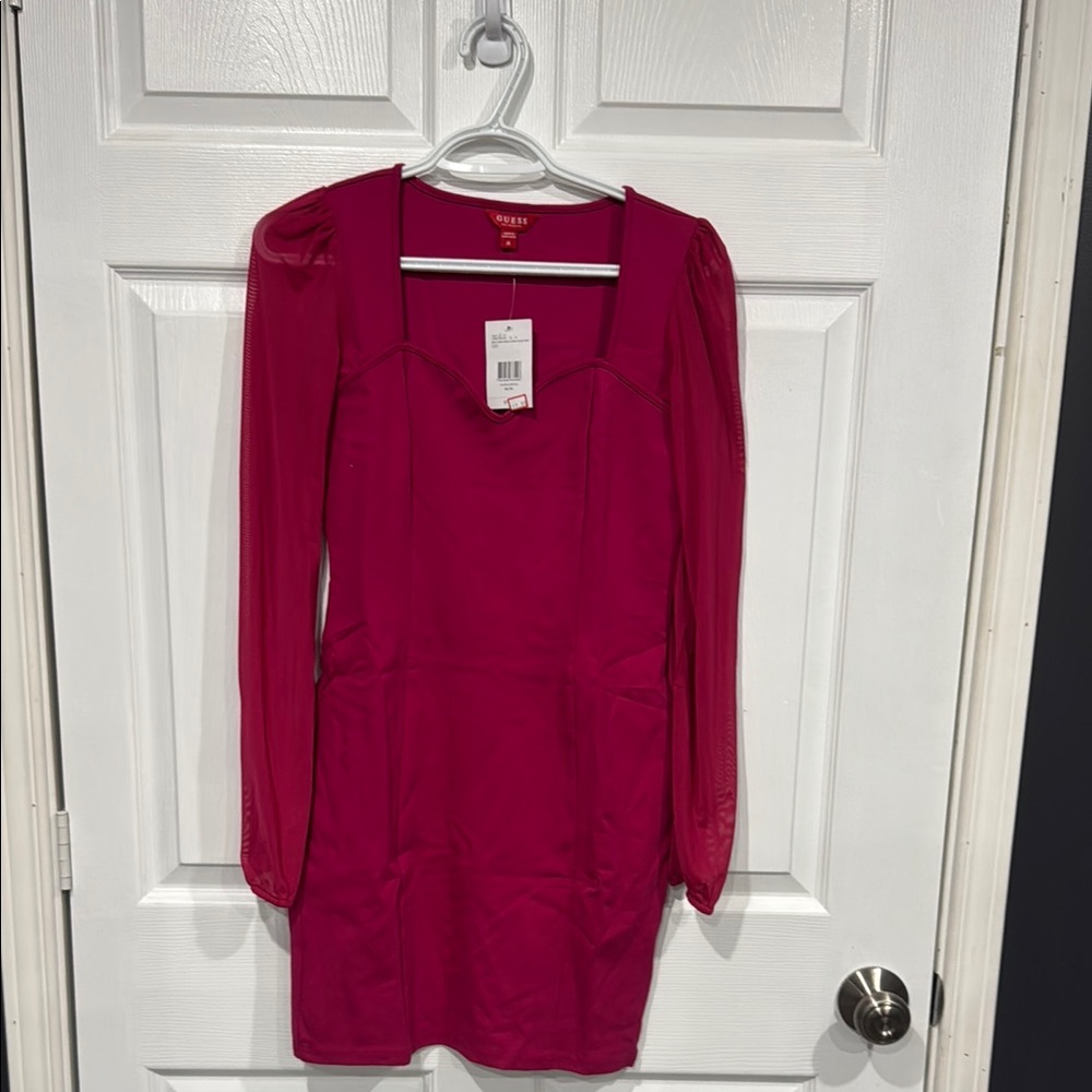 Pink Guess Mesh Sleeve Dress
Size Medium
NWT